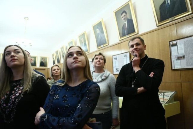 Студентка з Луцька отримала від уряду 50 тисяч. ФОТО