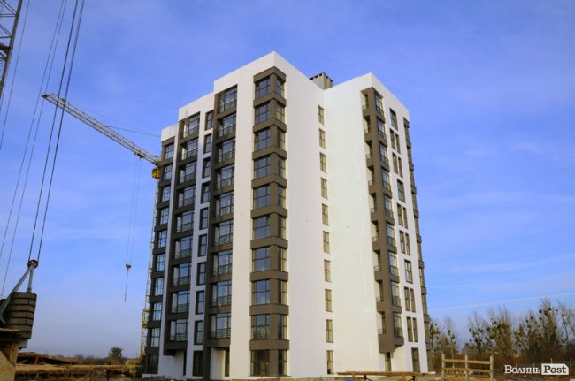 Як «росте» луцька «Супернова». ФОТО. ВІДЕО