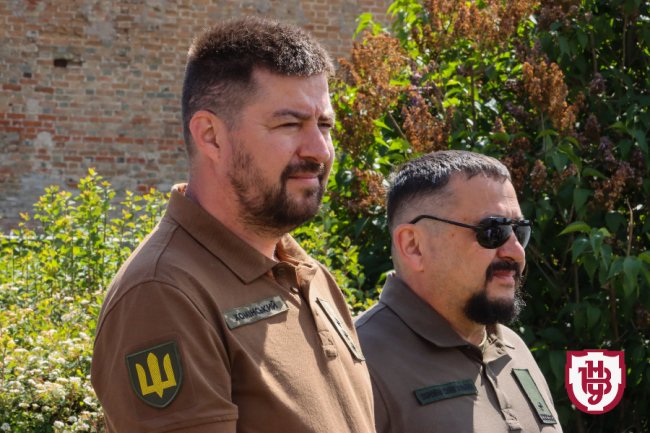 У ВНУ в День вишиванки зібрали для ЗСУ понад 60 тисяч гривень. ВІДЕО, ФОТО