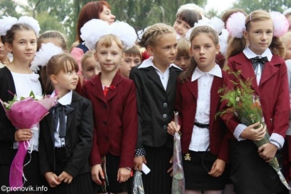 Перше вересня у Нововолинську. ФОТО