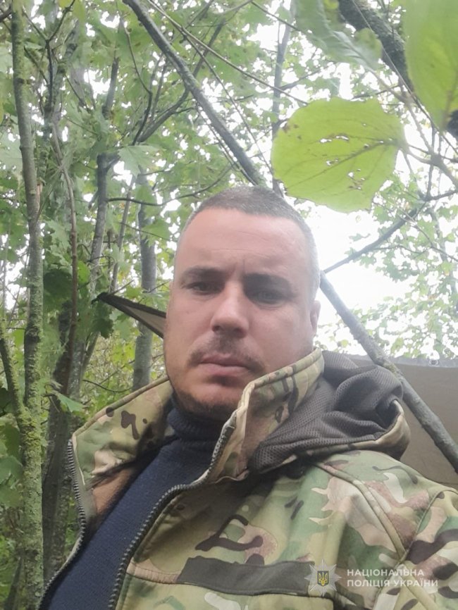 «Поруч ще падали міни. Але всі вийшли живими»: поліцейський з Волині - про евакуацію пораненого побратима