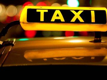 Хворий на COVID-19 лучанин добирався в лікарню на таксі, бо швидка не приїхала, – ЗМІ   