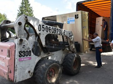 Волинські лікарні отримали нове медобладнання для боротьби з коронавірусом. ФОТО