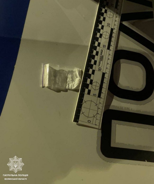 Водія з наркотиками у Луцьку видали вимкнені фари