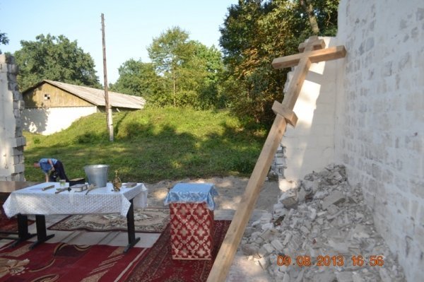 На Волині заклали першу цеглину «міліцейського» храму. ФОТО