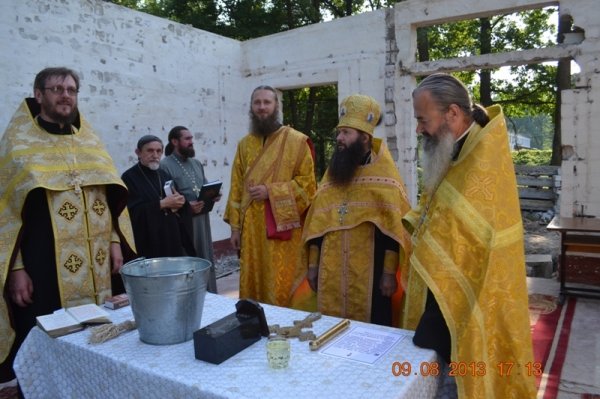На Волині заклали першу цеглину «міліцейського» храму. ФОТО