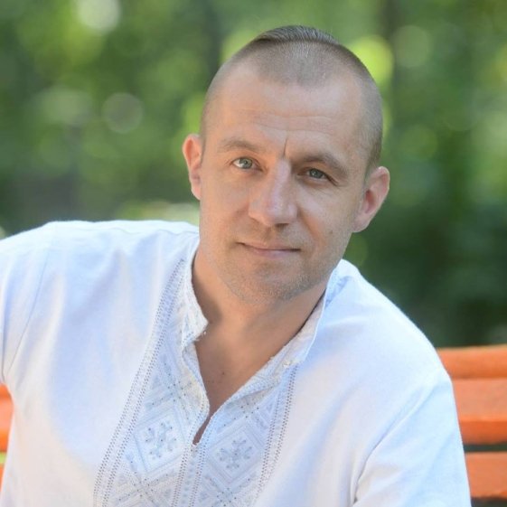 Козак Гаврилюк кардинально змінив свій імідж. ФОТО