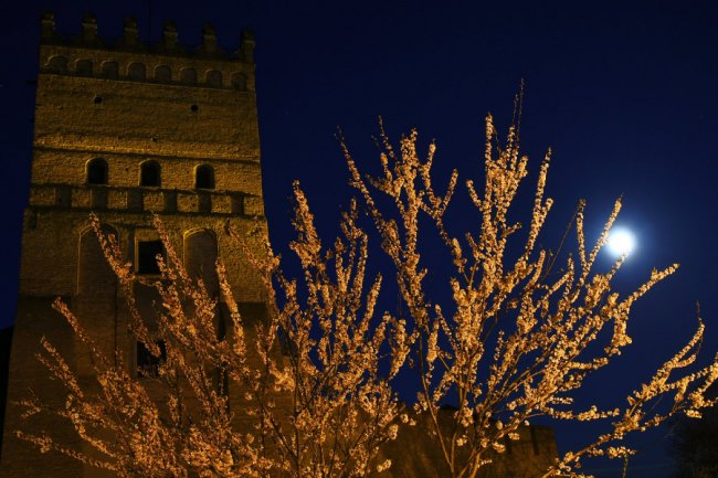 Фотограф опублікував магічні світлини вечірнього Луцька
