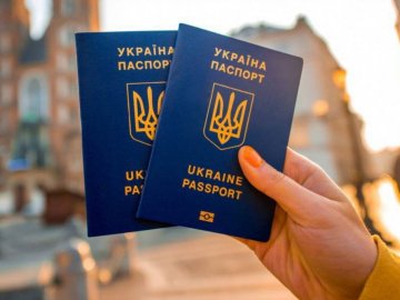 Українцям дозволили змінювати не лише своє прізвище та ім‘я, а й по батькові