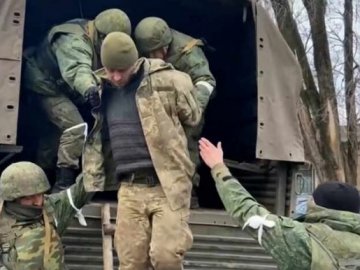 Полонених українських військових катують, доступу до них Росія не дає 
