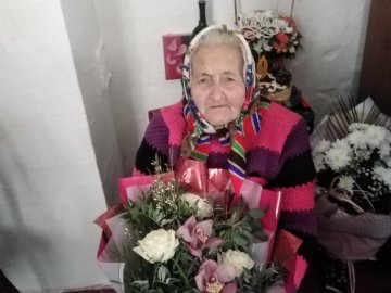На Волині мати-героїня відсвяткувала 90-річчя. ФОТО