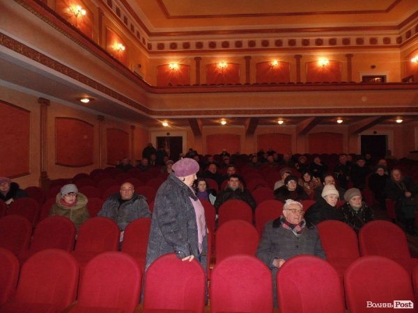 Лучанам показали фільм про банди Донецька. ФОТО