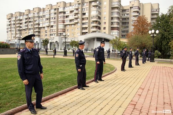 Як опозиція мітингує під Волинською ОДА. ФОТО
