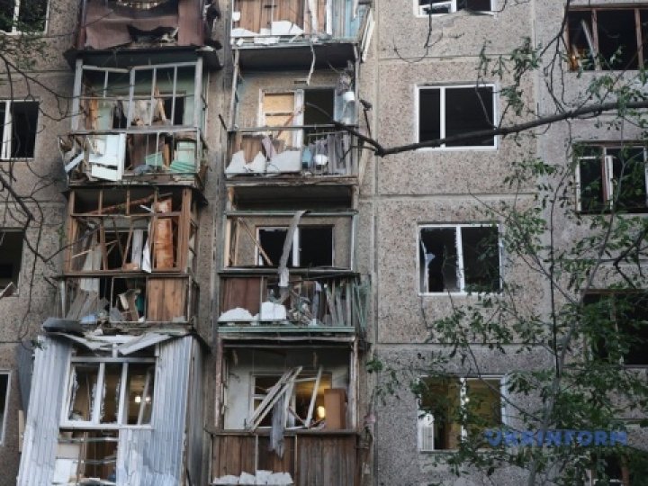 У Харкові чоловік під завалами зруйнованого росіянами будинку співав Гімн України