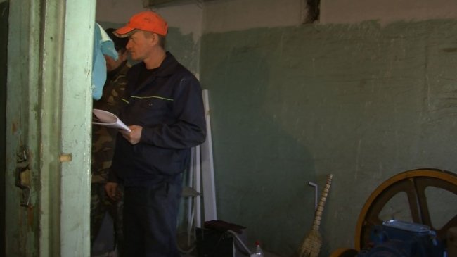 У луцькій багатоповерхівці вже пів року не працюють ліфти. ФОТО.ВІДЕО