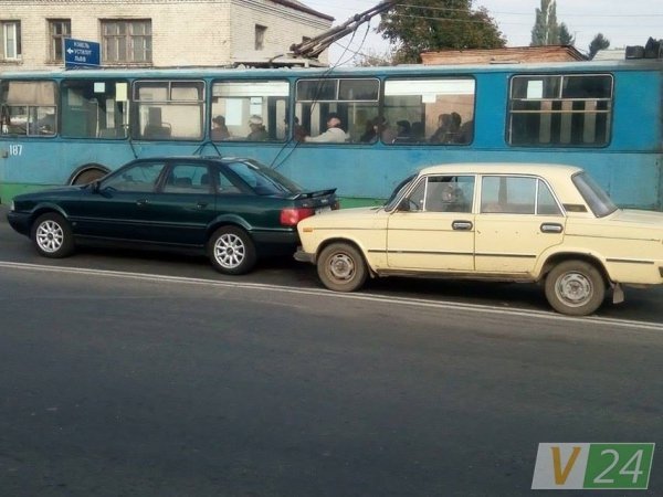 Через ДТП на Дубнівській – затор. ФОТО