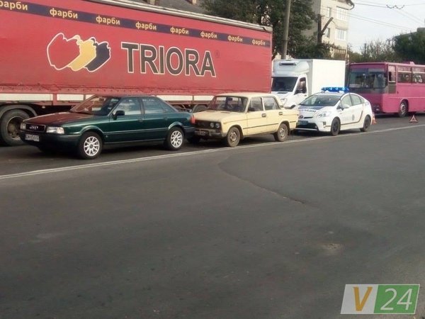 Через ДТП на Дубнівській – затор. ФОТО