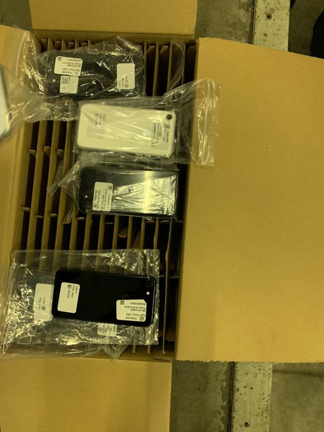 На «Ягодині» у вантажівці знайшли прихований товар на 3 мільйони