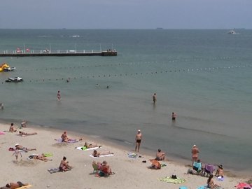В Одесі тимчасово заборонили купатися в морі: назвали причину