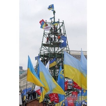 Євромайдан повернувся на Майдан Незалежності. ФОТО