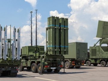 Україна до кінця року отримає додаткові системи ППО IRIS-T