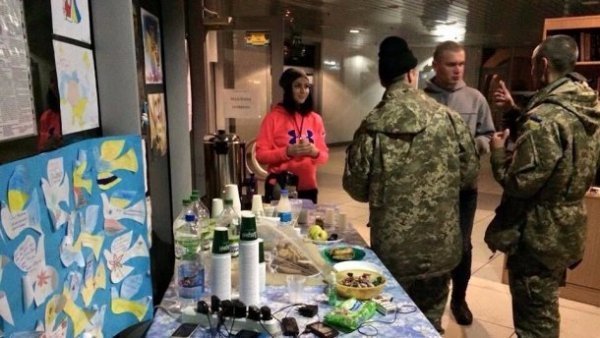 На київському вокзалі є окреме місце для бійців АТО. ФОТО