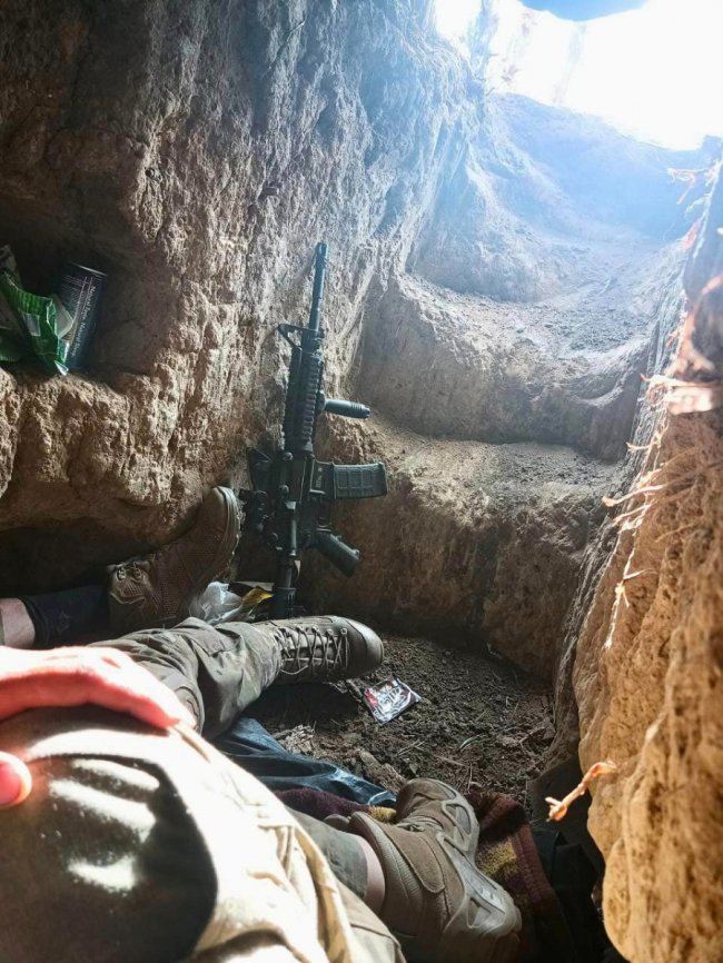 Молода лікарка з Луцька у перший день великої війни залишила комфортну роботу і поїхала на фронт