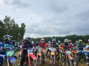 На Волині змагалися любителі мотокросу з різних міст України. ФОТО