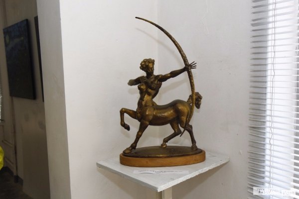 В осінньому салоні Луцька показали голі тіла. ФОТО