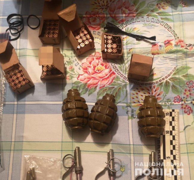 Лучанин торгував зброєю, яку привіз із зони АТО. ФОТО