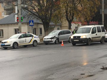 У Луцьку через аварію біля Київського майдану – ускладнений рух. ФОТО