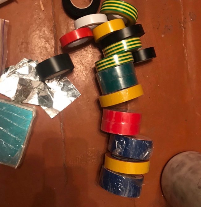 Перевозив у машині та зберігав удома: у волинянина знайшли психотропи. ФОТО