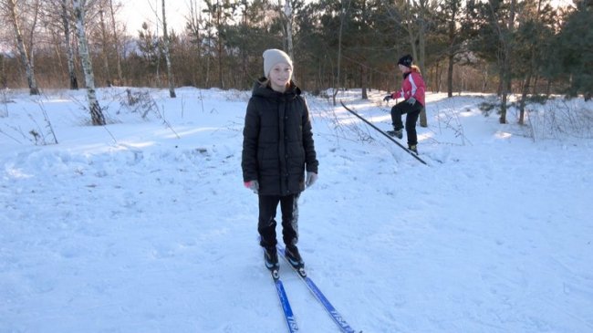 Діти на Волині готуються до чемпіонату області зі спортивного лижного туризму