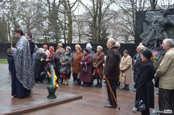 У Луцьку вшанували пам'ять жертв війн та депортацій