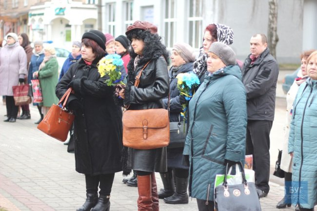 Як у Нововолинську вшановували пам’ять Героїв Небесної Сотні. ФОТО