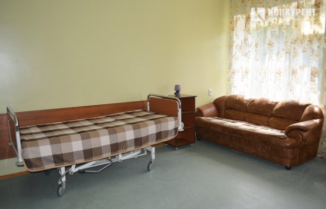 Палата сімейного типу