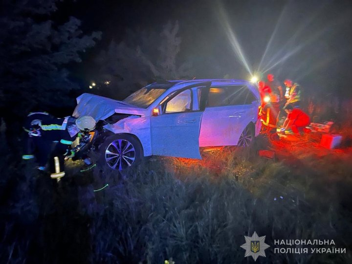 На Волині неповнолітня водійка авто з'їхала в кювет