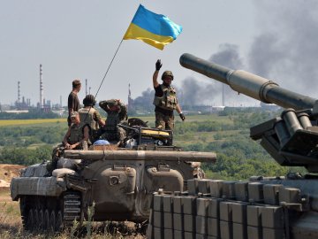 В зоні АТО поранили двох українських військових 