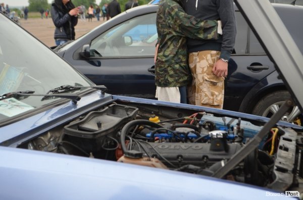 Під Луцьком визначили переможця з дрег-рейсінгу. ФОТО