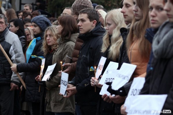 Як Луцьк вшановував жертв Голодомору. ФОТО