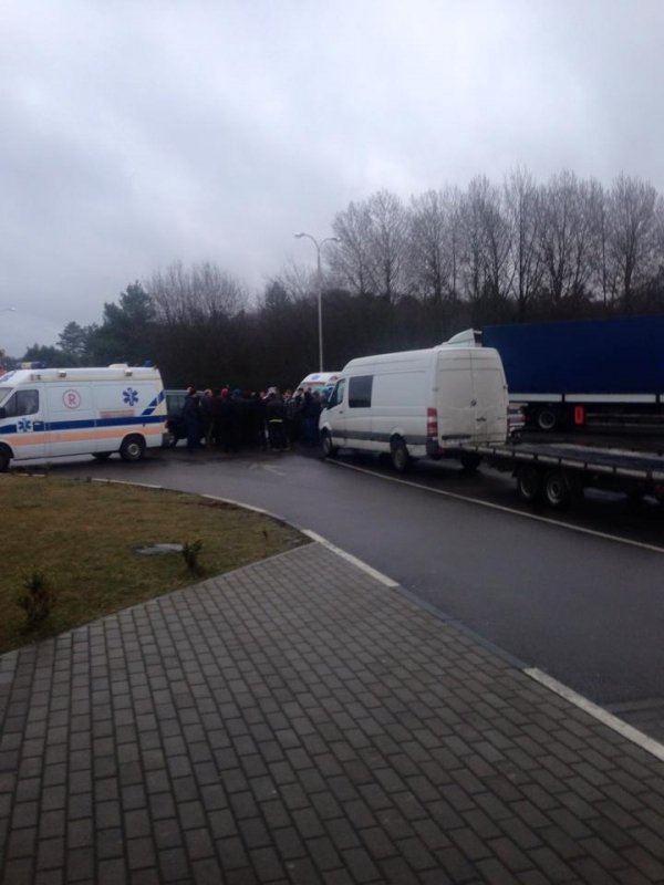 Вночі волиняни перекрили пункт пропуску «Ягодин». ФОТО