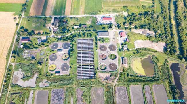 Очисні споруди поблизу Луцька показали з висоти. ФОТО