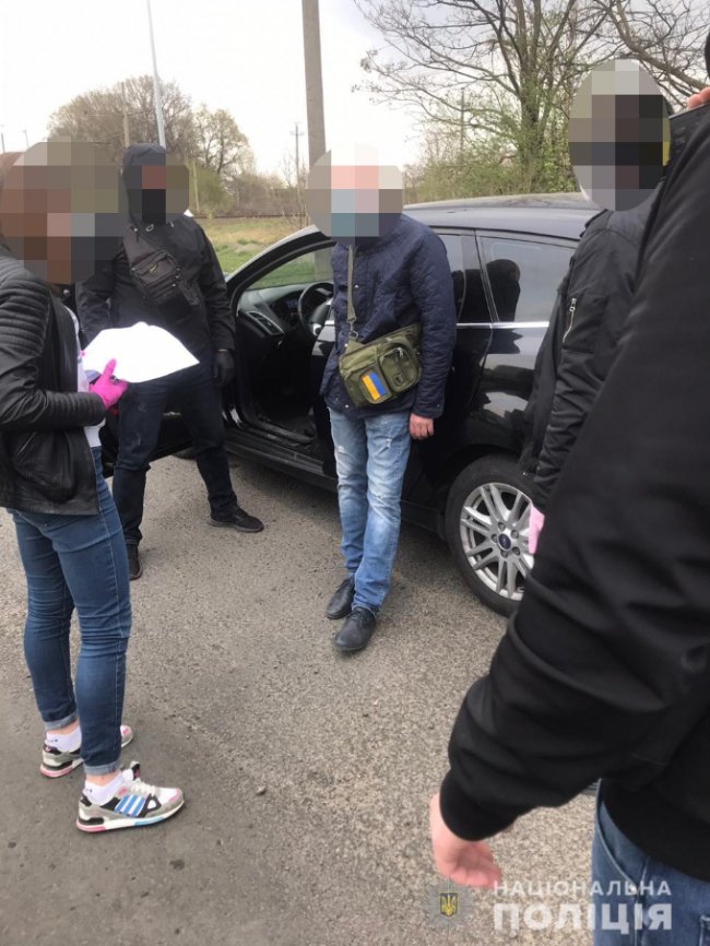 У Луцьку посеред ночі злодії в масках «обчистили» квартиру, де спали господарі