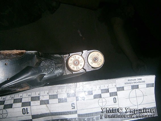 Ковельчанин застрелив жінку, а потім наклав на себе руки. ФОТО