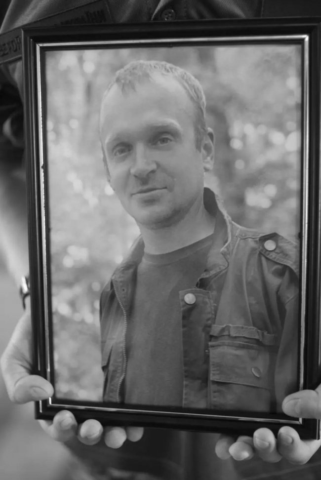 У Луцьку попрощалися із загиблим Героєм Романом Гошком