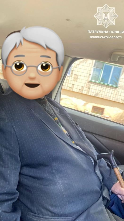 У Ковелі поліцейські доставили додому дідуся, який заблукав