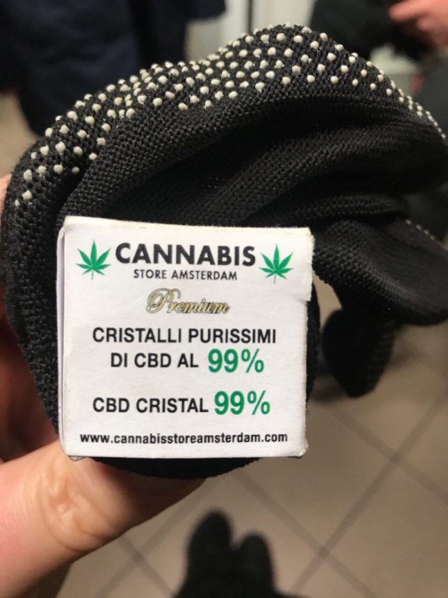 Француз віз на Волинь купу наркотиків. ФОТО