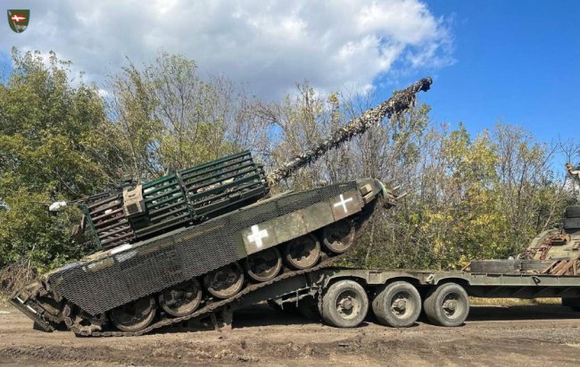 Як волиняни ремонтують західні броньовики і трофейні танки. ФОТО
