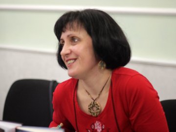 До Луцька приїде письменниця Дара Корній