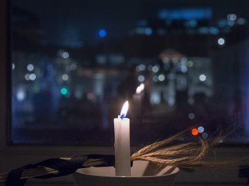 Ніякої музики і скорботна хода: у Луцьку вшанують пам'ять жертв голодоморів